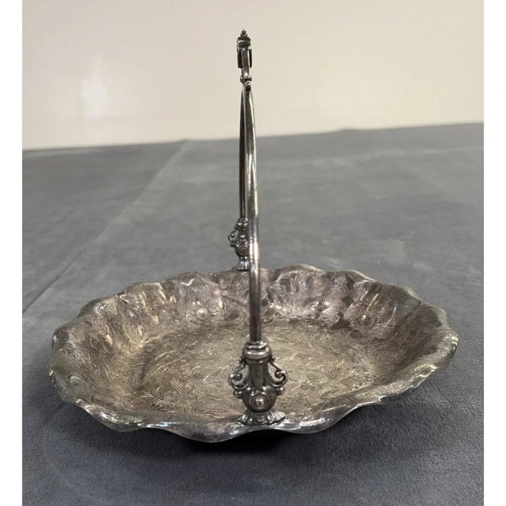 Victorian Era Ornate Bridal Basket James W Tufts Quadruple Plate #2741 FS